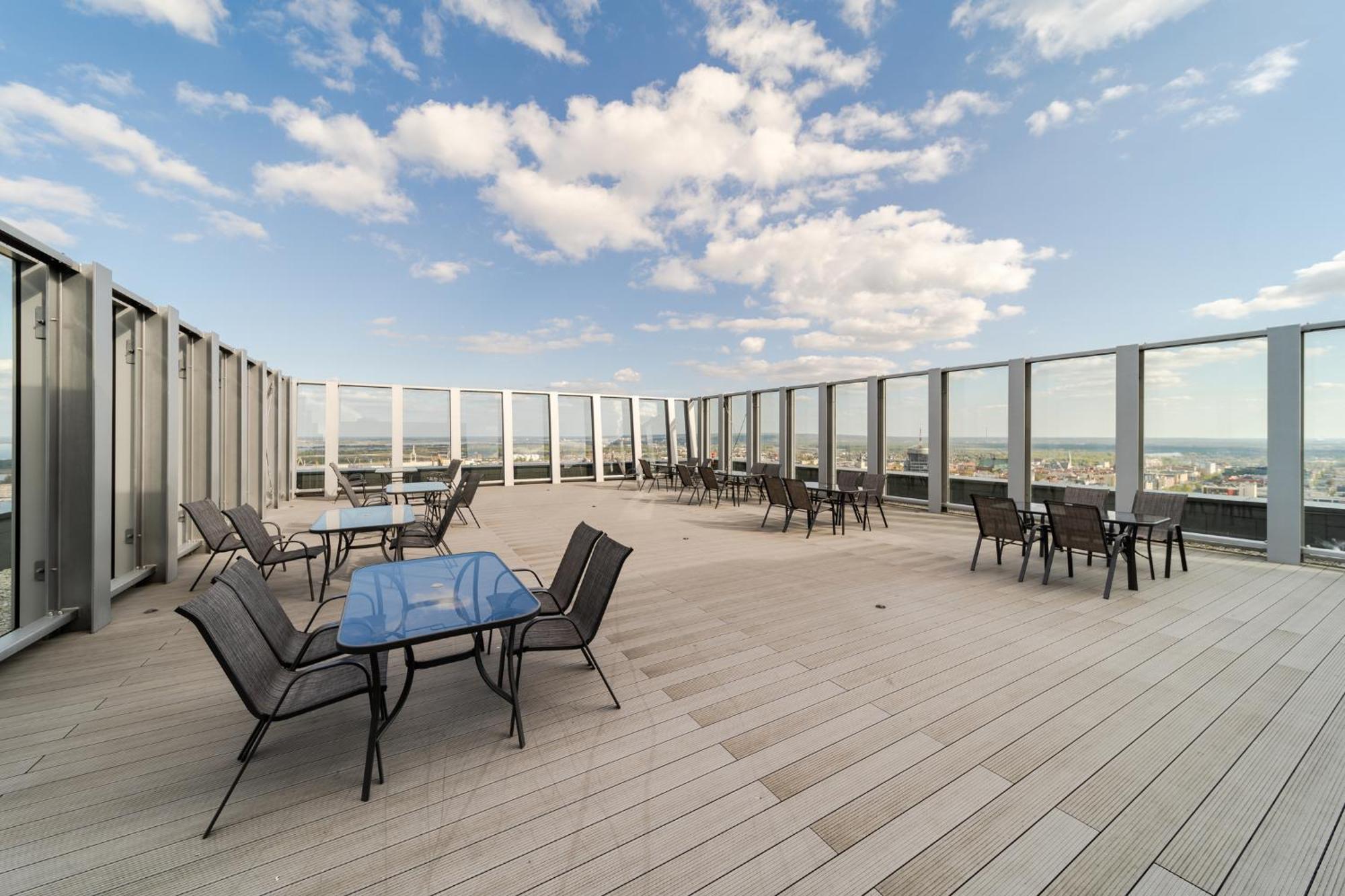 Hanza Tower Apartment No. 524 - Swimming Pool, Jacuzzi, Balcony Štetín Exteriér fotografie